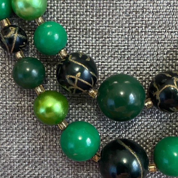 Beautiful Japan two strand acrylic necklace in greens and black. - Picture 3 of 6